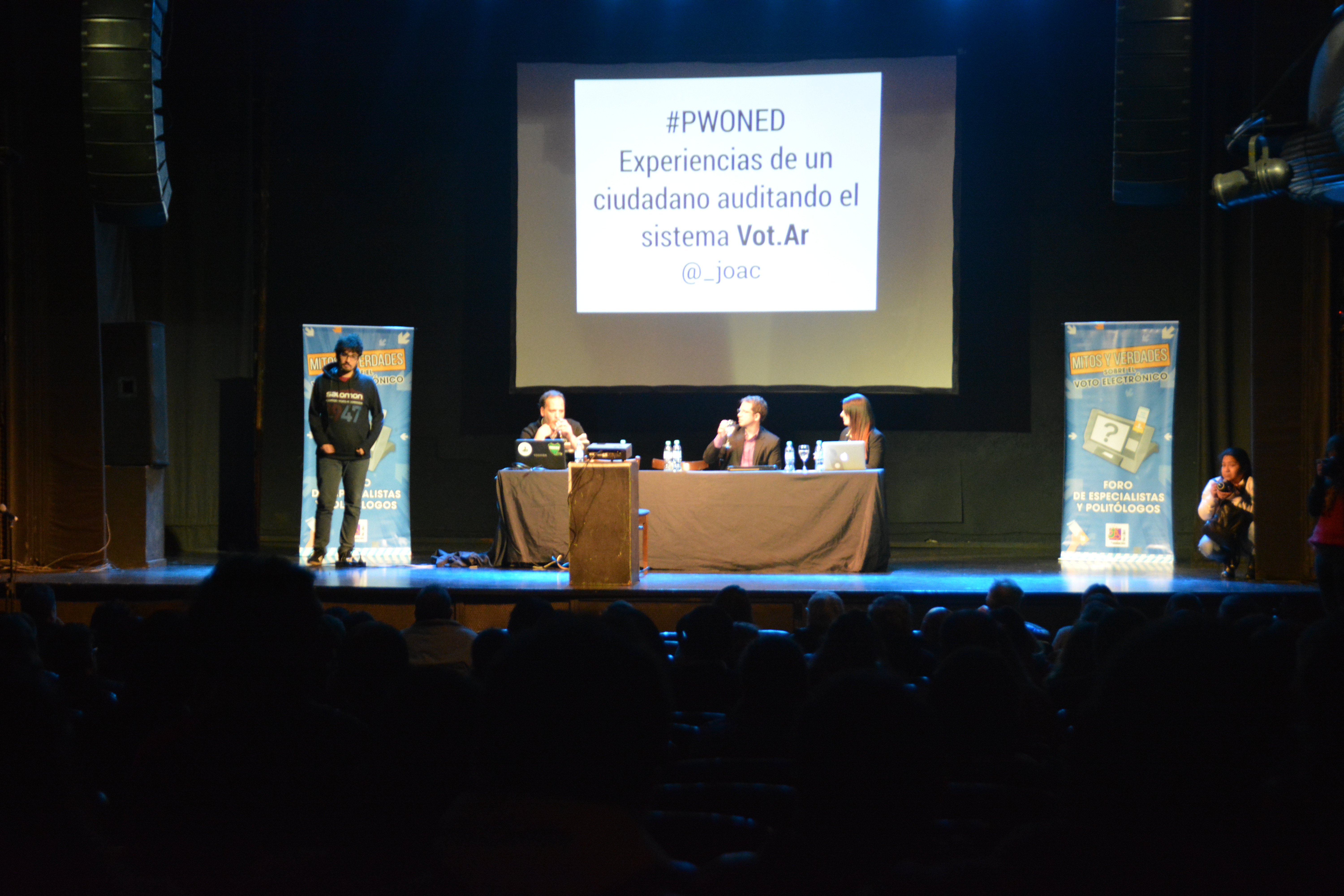 Mitos y verdades: Foro abierto sobre voto electrónico