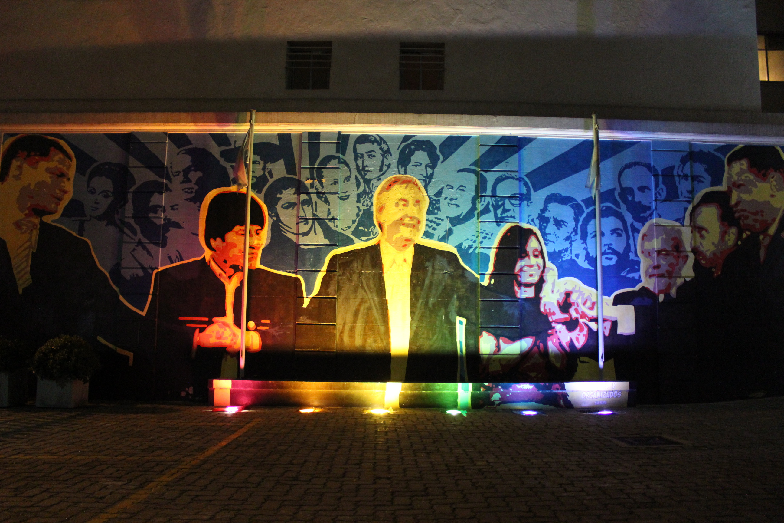 DOS DESTINOS, UN MISMO AMOR: AMOR A LA PATRIA GRANDE, AMOR A LA IGUALDAD