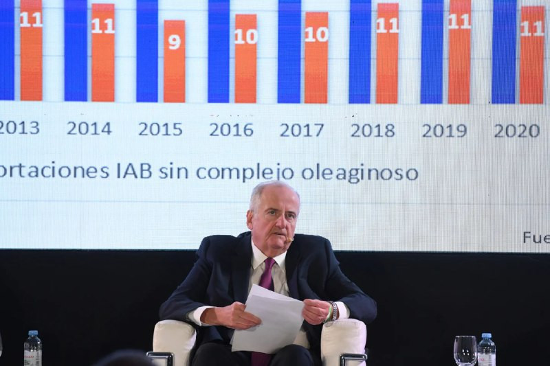 La estrafalaria, africana subsahariana