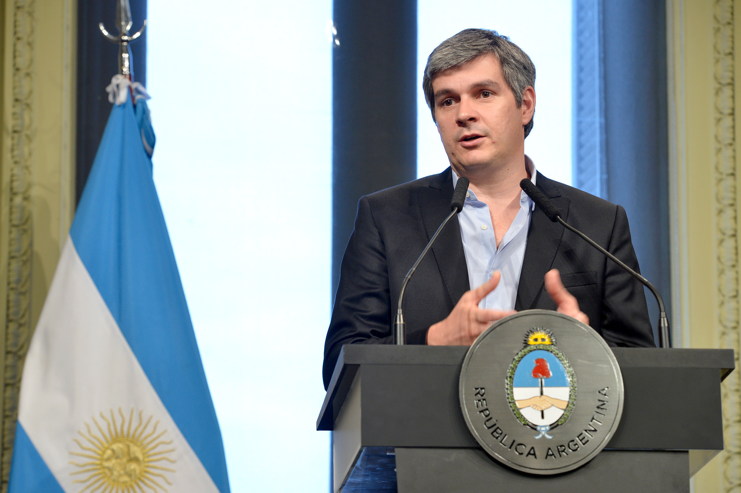 Con Peña y sin gloria