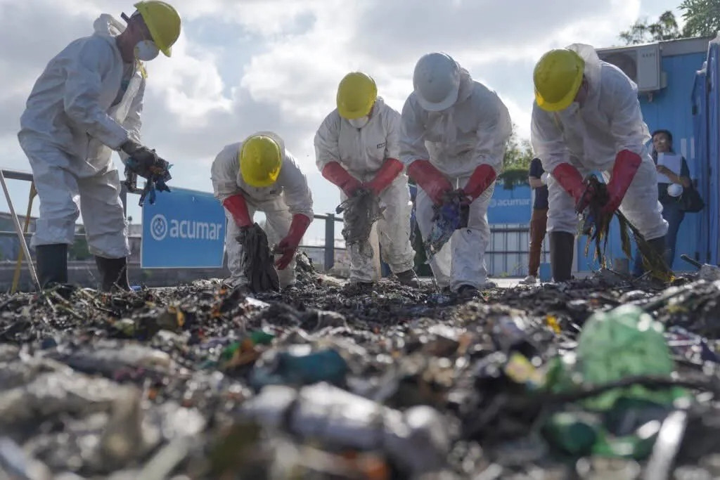 Ajuste y masivos despidos en ACUMAR