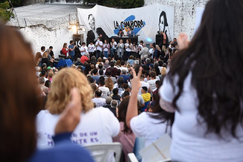 Ante más de mil personas Máximo cerró el plenario de La Cámpora en Hurlingham