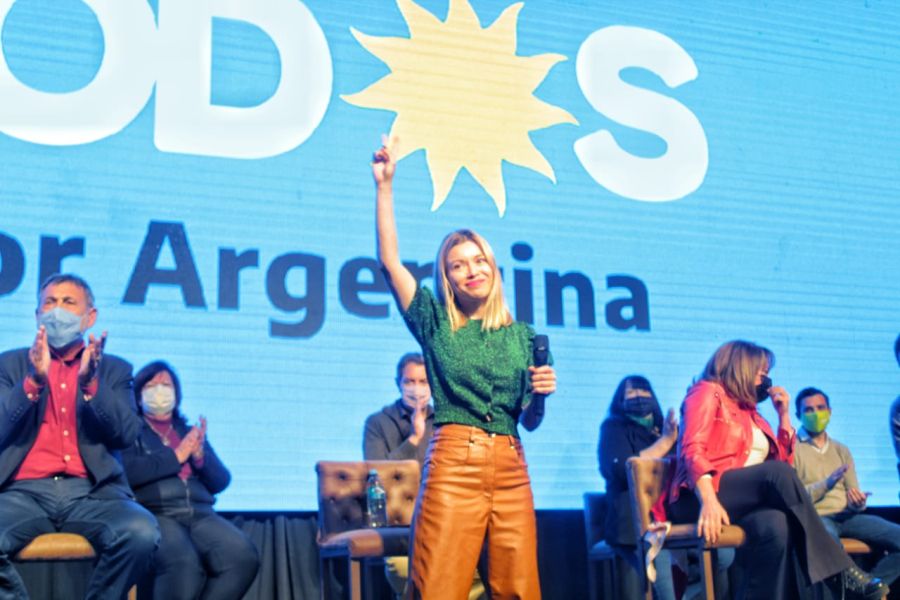 Gabriela Estévez: "Córdoba debe ser protagonista de este proceso de desarrollo integral de la Argentina”