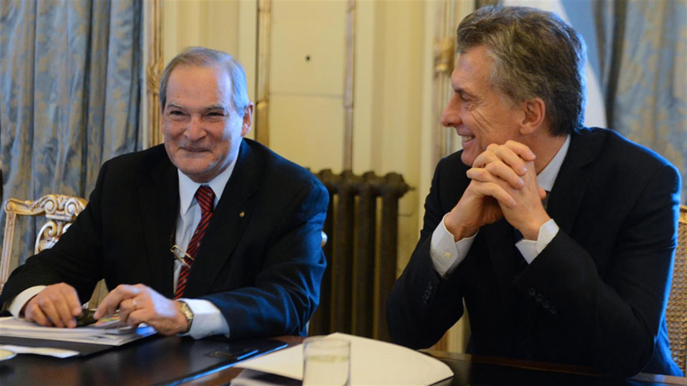 Afuera el ministro anti salud pública