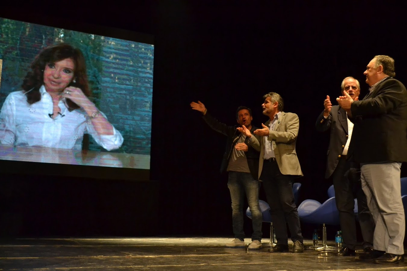 CFK: "Cuando llegue el momento, la unidad va a primar por sobre todas las diferencias"