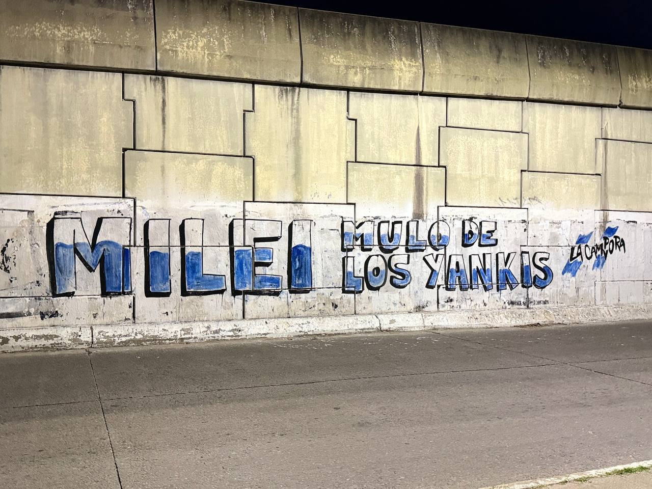 Milei mulo de los yankis