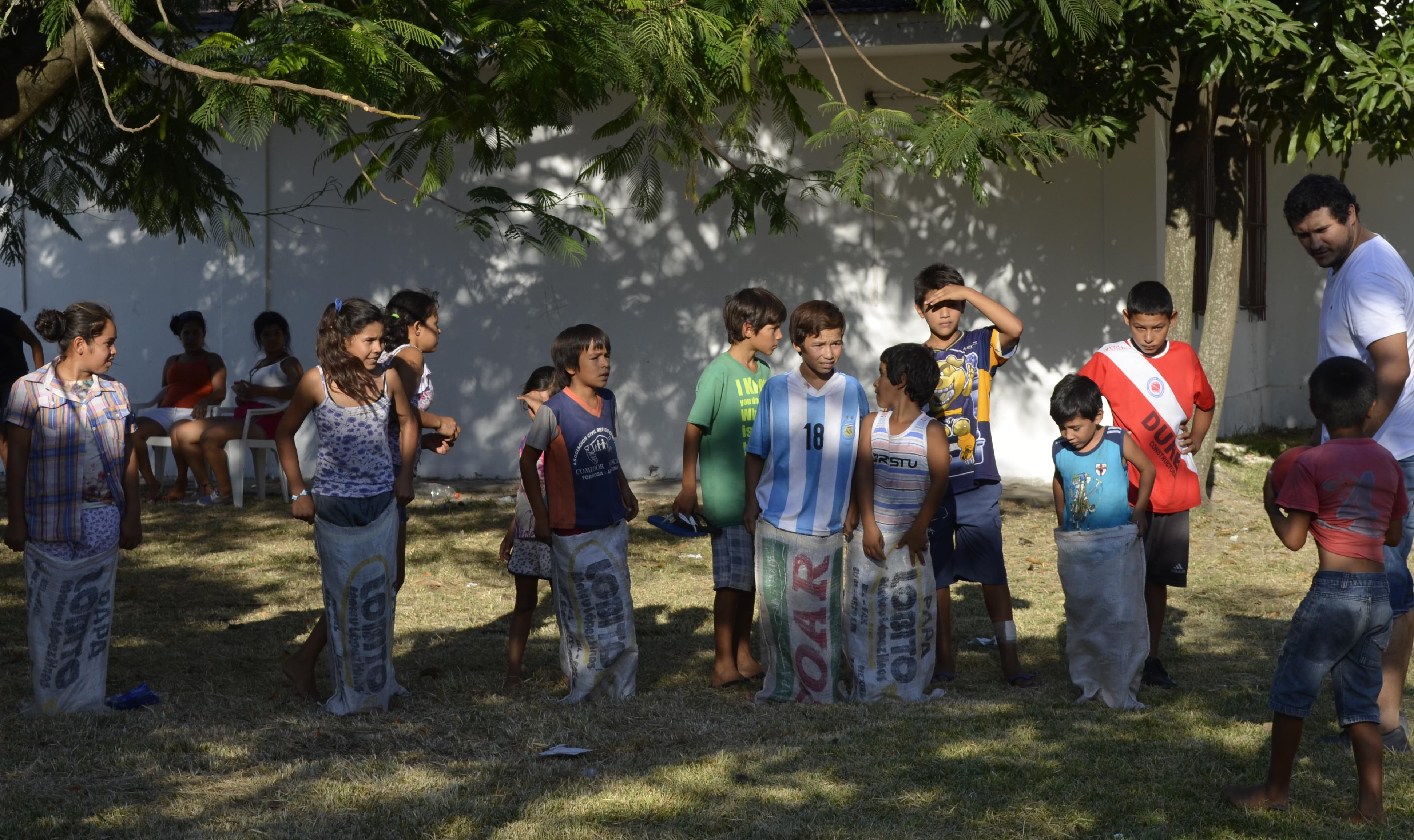 Formosa: actividad solidaria junto a evacuados