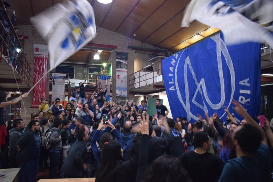 El Frente Juana Azurduy ganó el centro de Estudiantes de Sociales de la Universidad Nacional de Quilmes