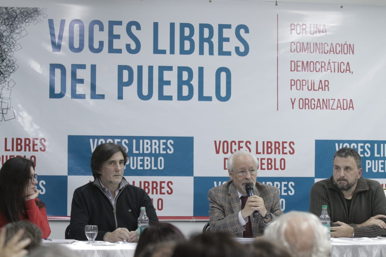 Se realizó el Foro por una comunicación democrática, popular y organizada