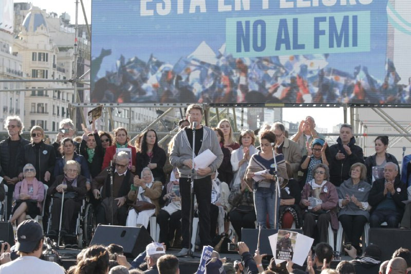 El pueblo unido en defensa de la soberaní­a