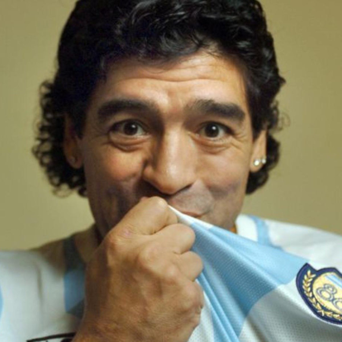 Nuestro D10s más humano