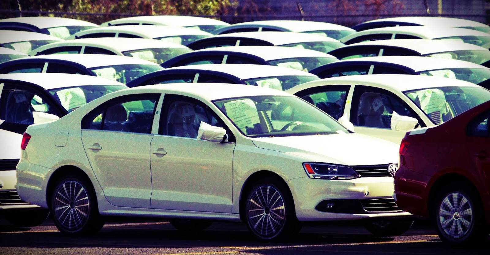 Se derrumba la fabricación de automóviles