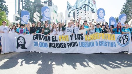 Contra el FMI y los vendepatria, 30.000 razones para liberar a Cristina