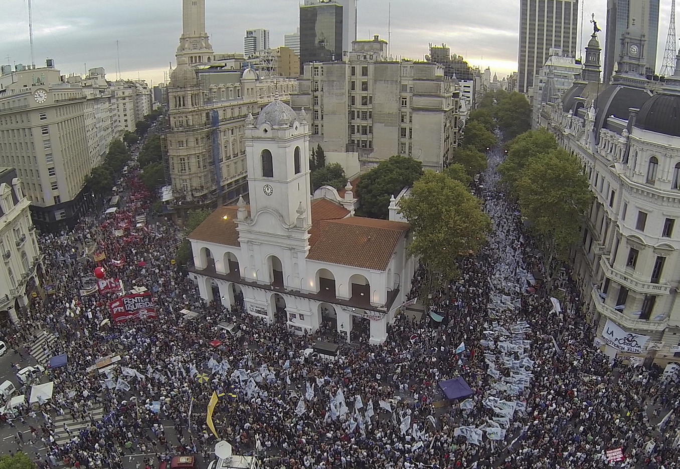 Luchar, vencer, caerse, levantarse