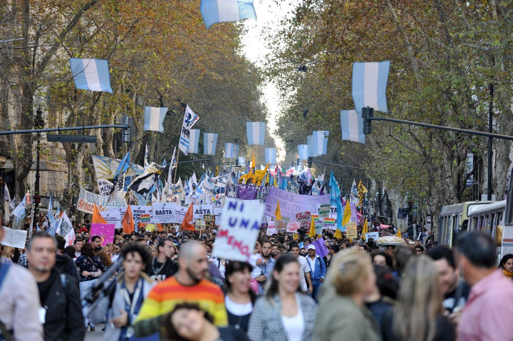 Sin lí­nea 137 no hay #NiUnaMenos