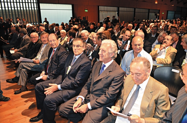 La AEA exige un nuevo Punto Final