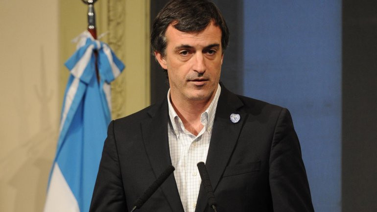 Bullrich ahora cargó contra la paritaria nacional docente