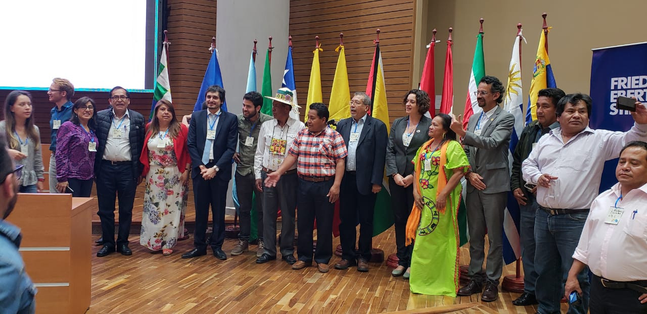 Parlamentarios de UNASUR repudian la persecución mediática y judicial a Cristina Fernández de Kirchner