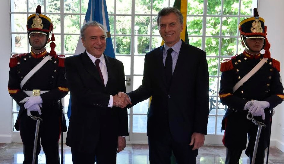 Fuera Temer de Argentina