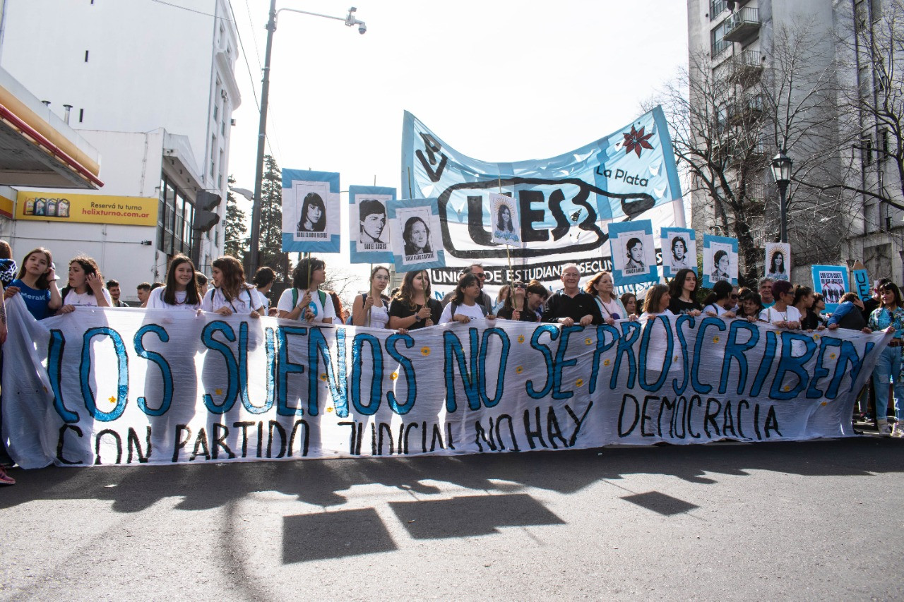 LOS SUEÑOS NO SE PROSCRIBEN