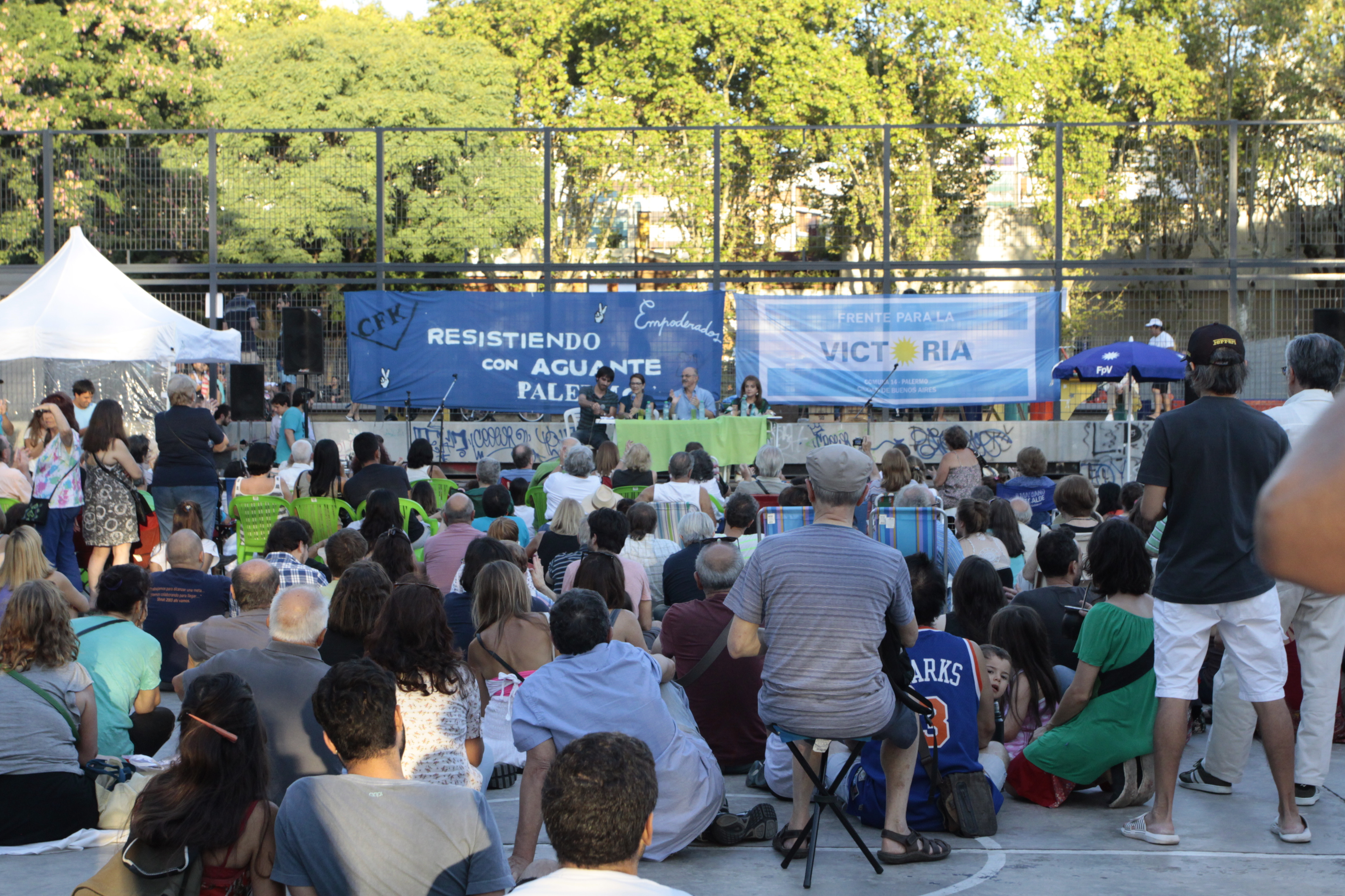 PALERMO TUVO SU PLAZA DEL PUEBLO