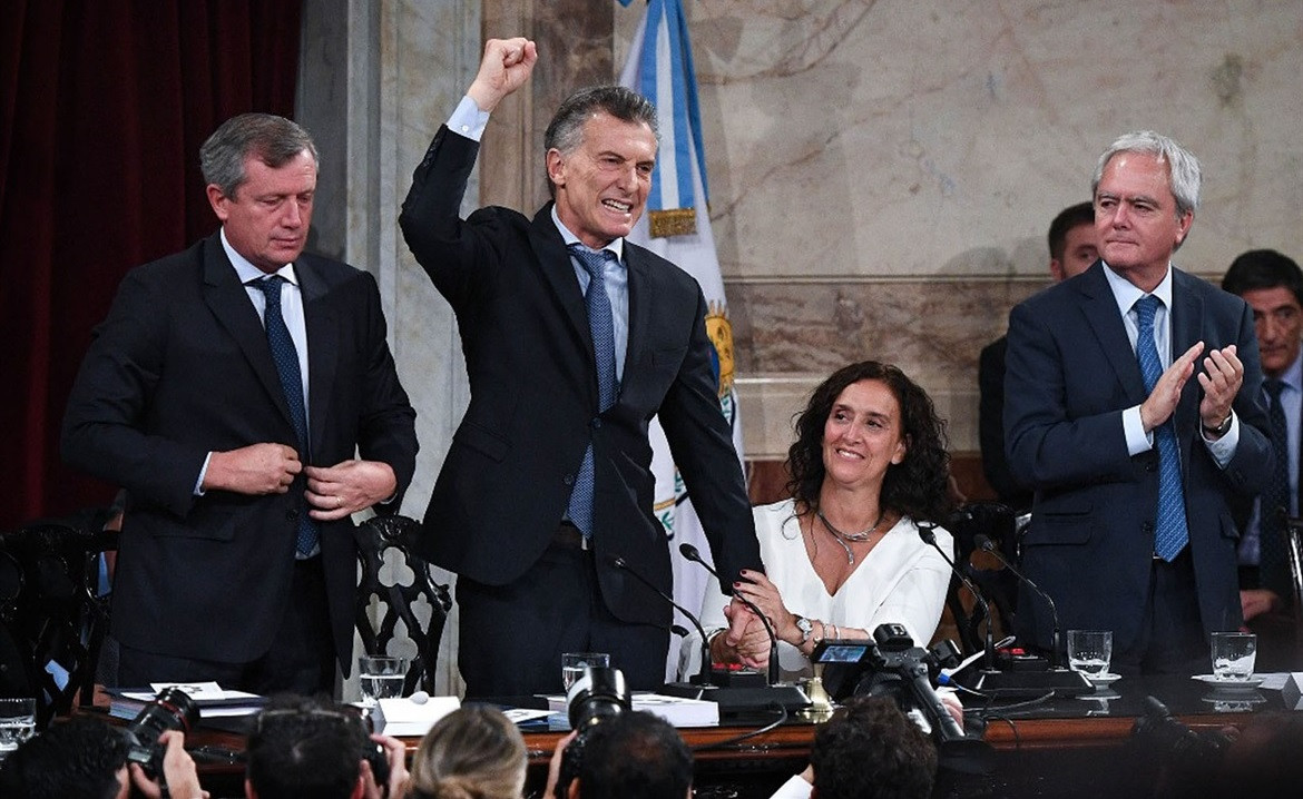 Macri en El Paí­s de las Maravillas