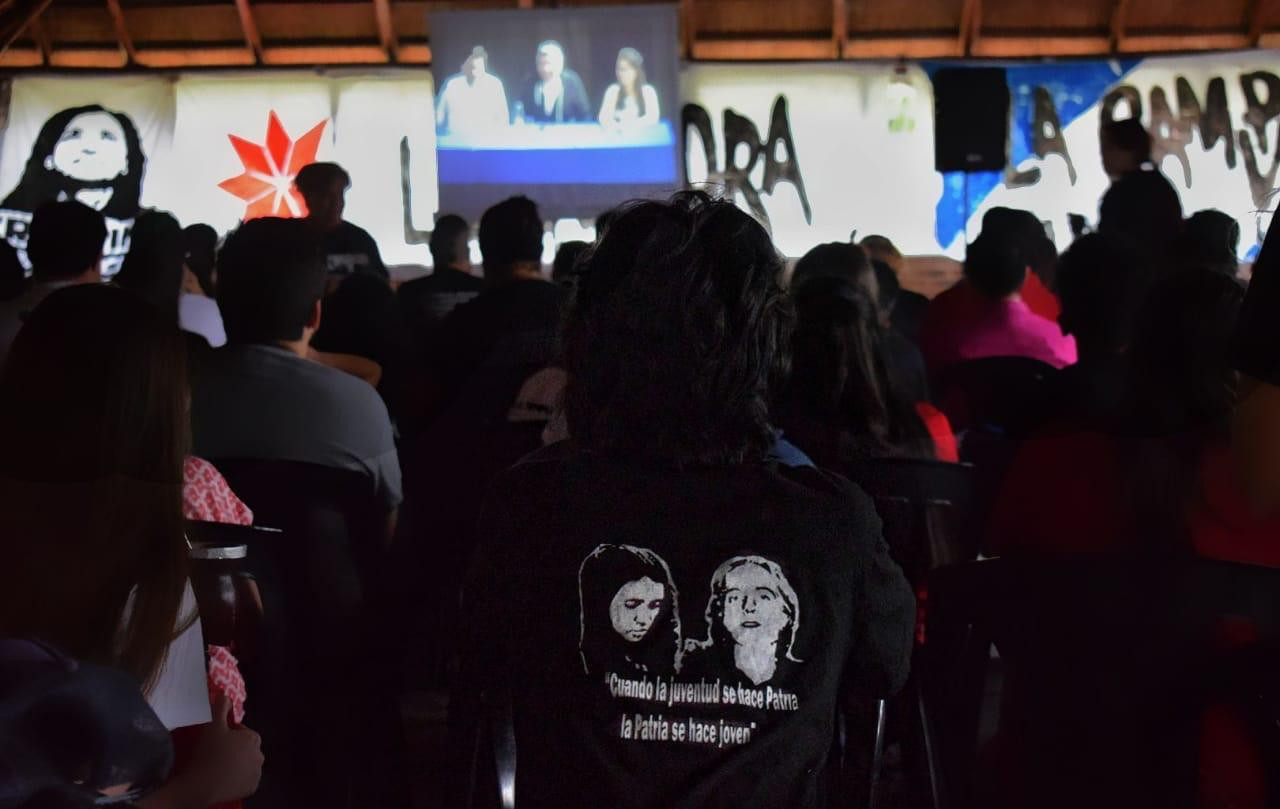 LES PIBES PROTAGONISTAS DE LA PATRIA GRANDE