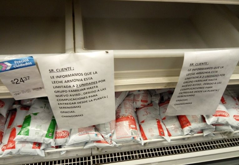 No se salva ni la leche