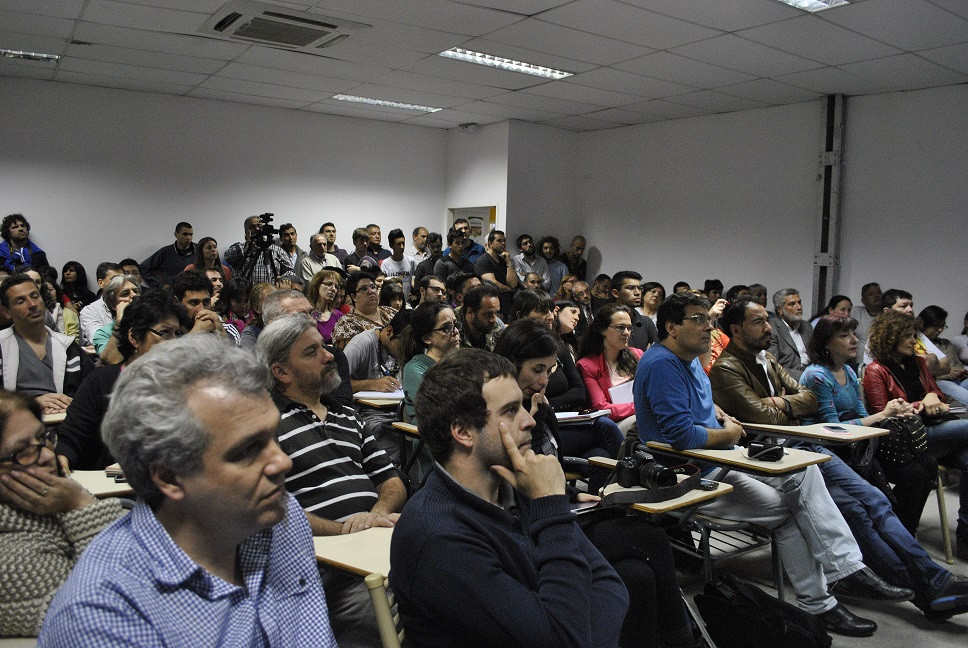 Charla sobre Pensamiento Argentino en la UNDAV