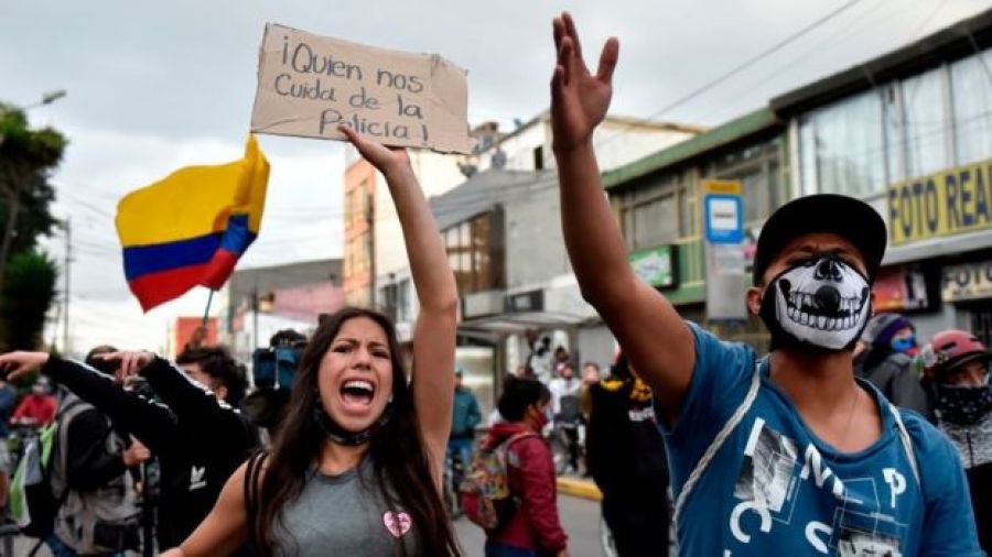 Violencia, represión y muertes en las calles de Colombia
