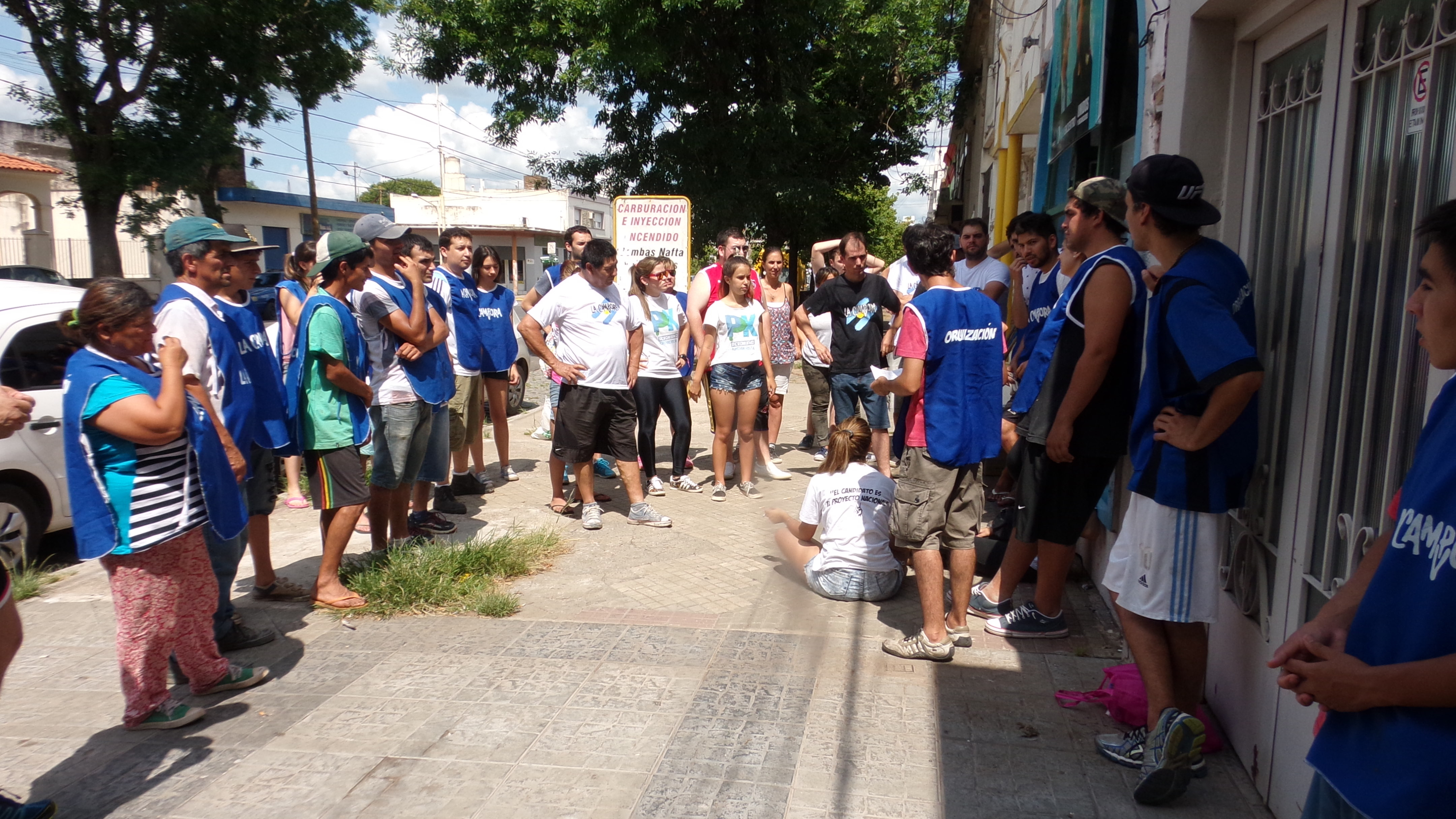 No aflojamos, ni vamos a aflojar: jornadas solidarias tras las inundaciones en Pergamino